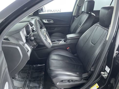 Used 2017 Chevrolet Equinox LT w/ Convenience Package image 18