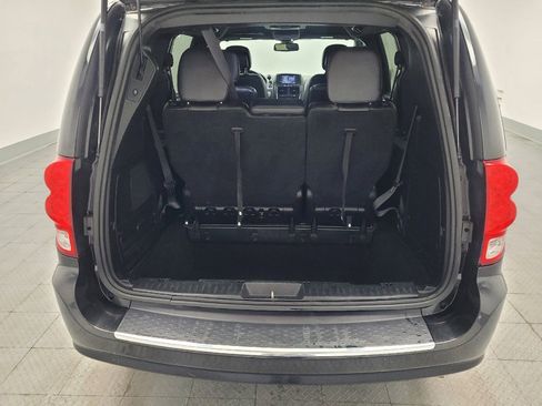 Used 2018 Dodge Grand Caravan GT FWD image 29