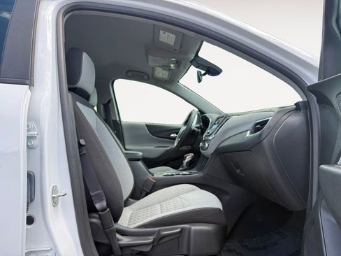 Used 2023 Chevrolet Equinox LS w/ LPO, Floor Liner Package AWD/4WD image 15