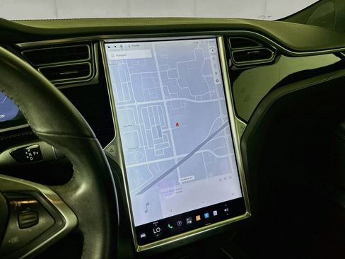 Used 2018 Tesla Model S 75D AWD/4WD image 21