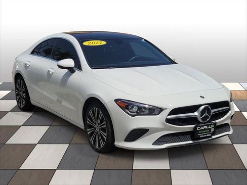 Used 2021 Mercedes-Benz CLA 250 w/ Premium Package image 6