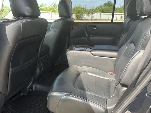 Used 2017 INFINITI QX80 2WD w/ Driver Assistance Package image 25