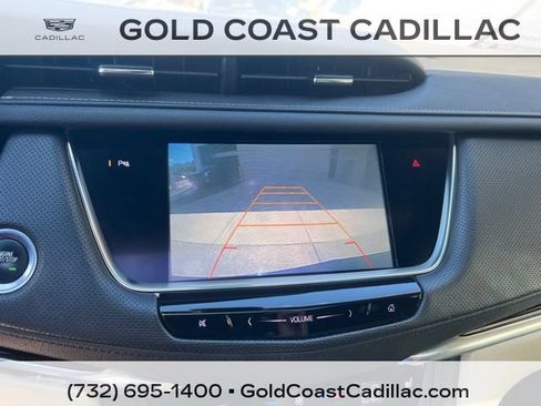 Used 2017 Cadillac XT5 Luxury w/ Driver Awareness Package AWD/4WD image 20