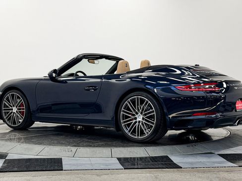 Used 2018 Porsche 911 Carrera S RWD image 7