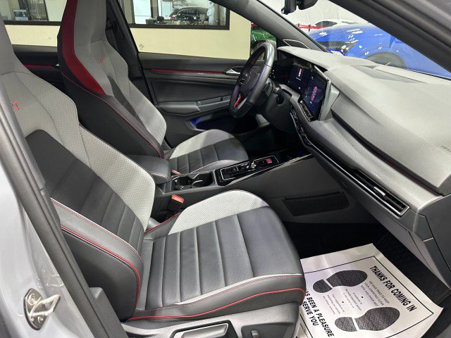 Used 2024 Volkswagen GTI SE FWD image 26