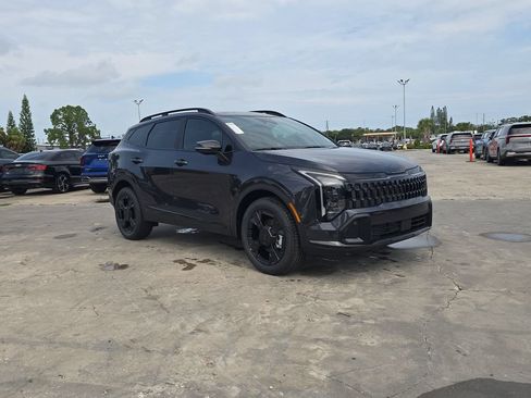 New 2026 Kia Sportage X-Line w/ X-Line Premium Package AWD/4WD image 2