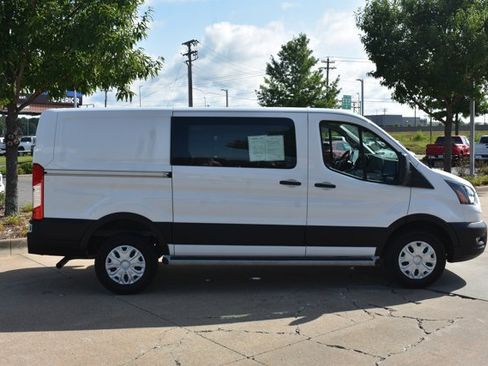 Used 2025 Ford Transit 250 Low Roof w/ Exterior Upgrade Package RWD image 4