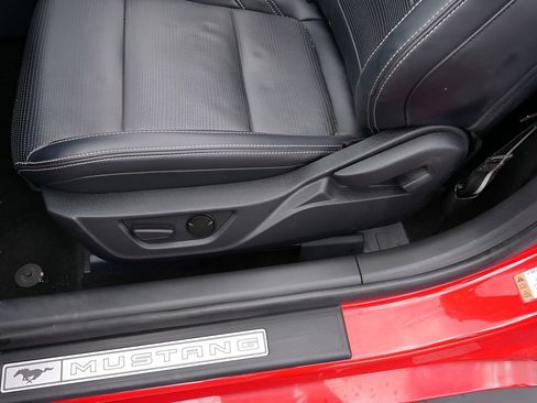 Used 2025 Ford Mustang GT Premium RWD image 15