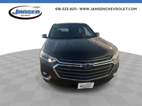 Used 2019 Chevrolet Traverse LT image 3