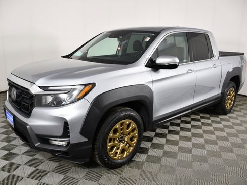 Used 2023 Honda Ridgeline RTL-E image 10