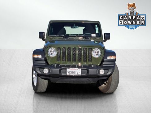 Used 2023 Jeep Wrangler Sport AWD/4WD image 2