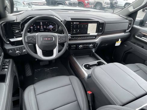 New 2026 GMC Sierra 2500 SLT w/ SLT Premium Package AWD/4WD image 9