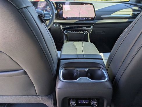 New 2026 Chevrolet Traverse High Country image 30