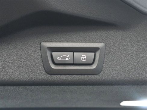 New 2026 BMW X5 sDrive40i w/ Parking Assistance Package image 25