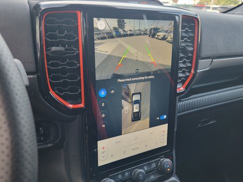 New 2025 Ford Ranger Raptor image 19