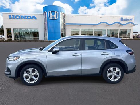 Used 2025 Honda HR-V LX image 2
