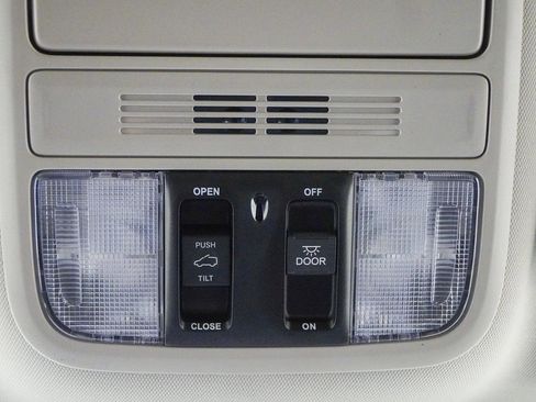 New 2026 Honda Odyssey Elite image 25