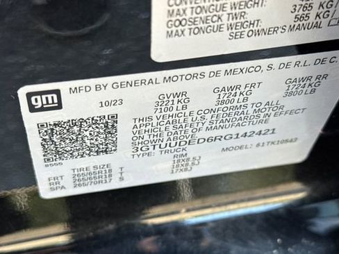 Used 2024 GMC Sierra 1500 SLT AWD/4WD image 57