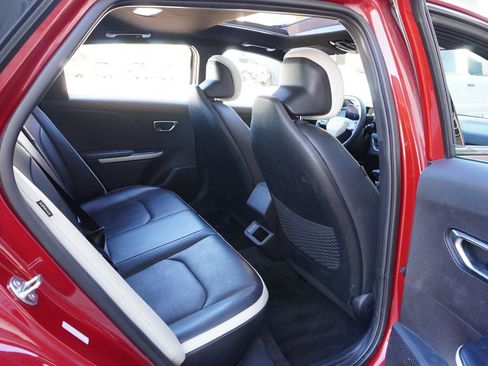 Used 2025 Kia K4 GT-Line w/ GT-Line Premium Package image 29