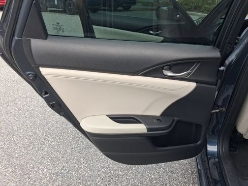 Used 2019 Honda Insight Touring image 24
