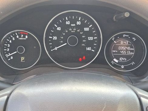Used 2022 Honda HR-V LX image 28