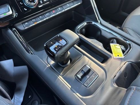 Certified 2023 GMC Sierra 1500 AT4 image 20