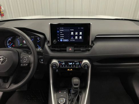 Used 2025 Toyota RAV4 XLE w/ Convenience Package AWD/4WD image 28