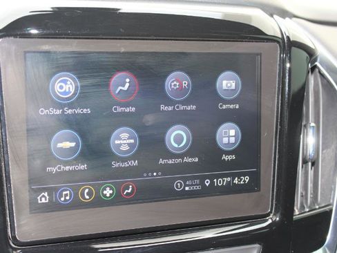 Used 2023 Chevrolet Traverse LT FWD image 33