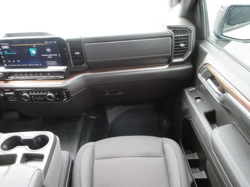 Certified 2023 Chevrolet Silverado 1500 LT w/ Safety Package AWD/4WD image 17