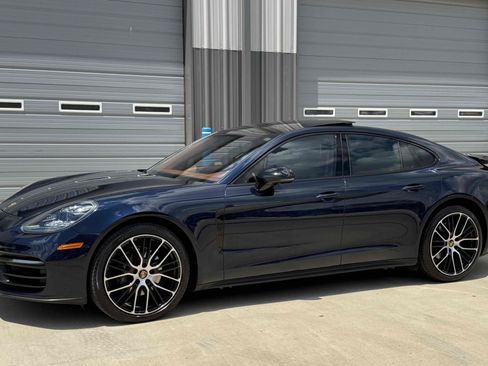 Used 2022 Porsche Panamera Platinum Edition RWD image 67
