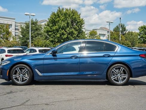 Used 2023 BMW 530i xDrive w/ Convenience Package AWD/4WD image 4
