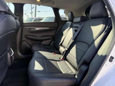 Certified 2023 INFINITI QX50 Luxe image 16