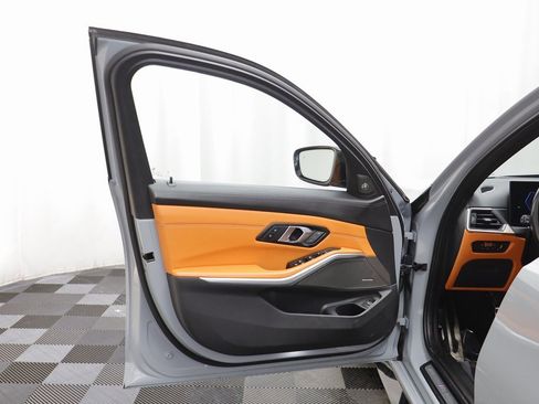 Used 2024 BMW M3 Competition w/ Executive Package image 5