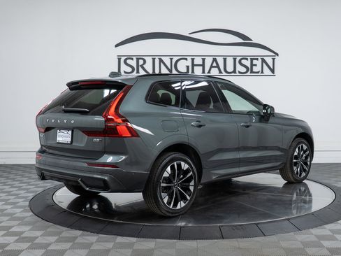 New 2026 Volvo XC60 B5 Plus w/ Climate Package image 5