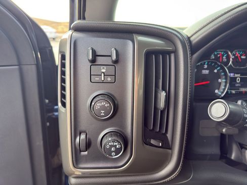 Used 2017 Chevrolet Silverado 1500 High Country image 18