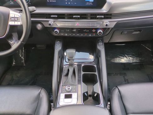 Used 2025 Kia Telluride S AWD/4WD image 19