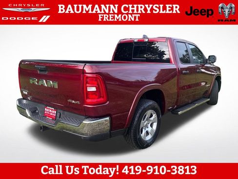Used 2025 RAM 1500 Big Horn AWD/4WD image 6