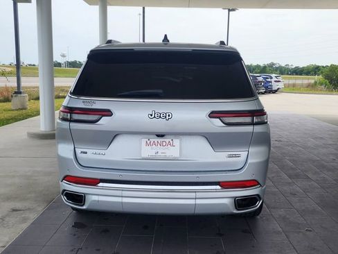 Used 2023 Jeep Grand Cherokee L Overland w/ Rear Seat Video Group I image 7