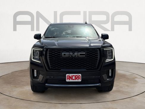 Used 2023 GMC Yukon XL Denali Ultimate AWD/4WD image 5