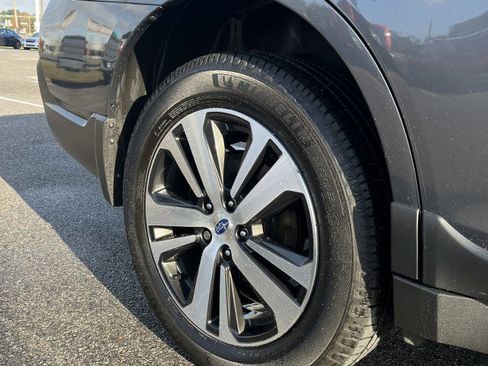 Used 2018 Subaru Outback 2.5i Limited image 9