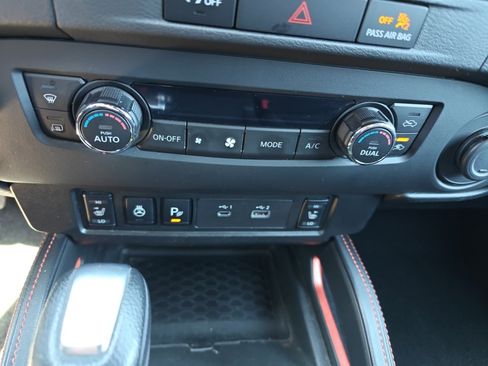 Used 2023 Nissan Frontier PRO-4X w/ Pro Convenience Package image 17