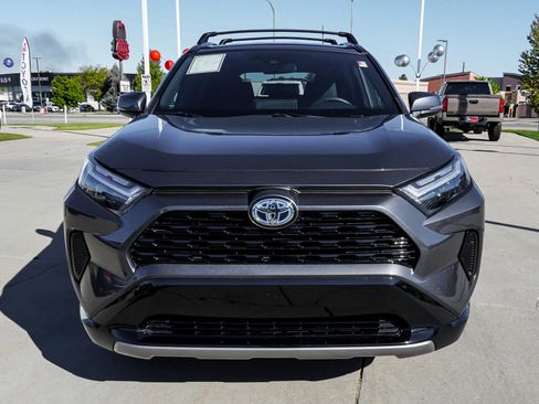 Certified 2024 Toyota RAV4 SE w/ Weather Package AWD/4WD image 3