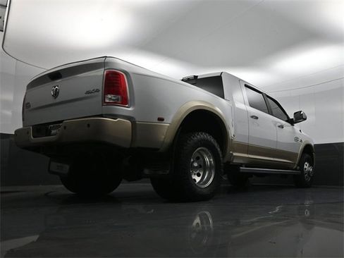 Used 2015 RAM 3500 Laramie Longhorn image 27
