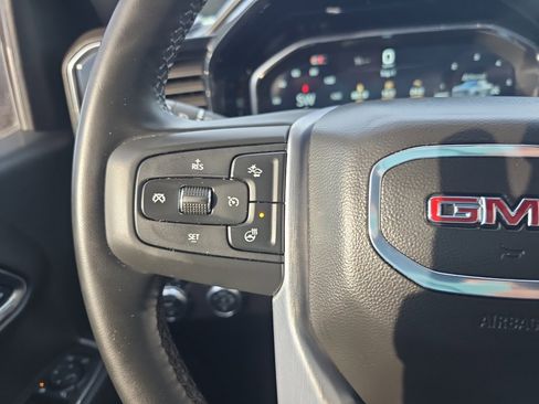 Used 2024 GMC Sierra 1500 SLT image 27