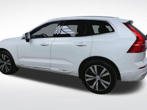 Used 2023 Volvo XC60 B5 Ultimate w/ Climate Package image 6