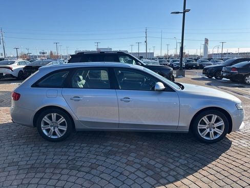 Used 2009 Audi A4 2.0T Premium image 4