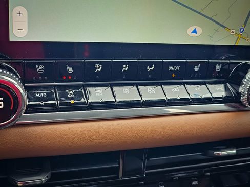 New 2026 GMC Canyon AT4 w/ Technology Plus Package image 25