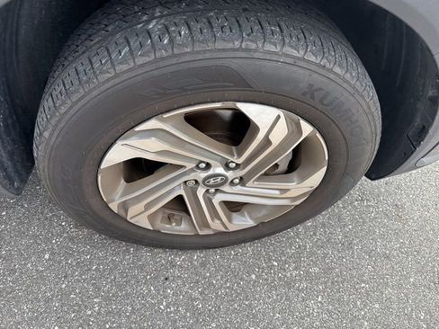 Used 2023 Hyundai Santa Fe SEL image 14