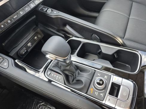 New 2025 Kia Telluride EX image 25