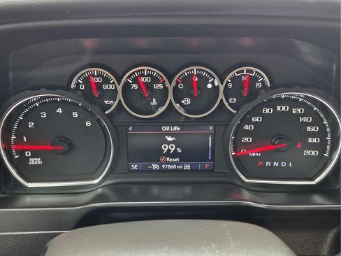 Used 2022 Chevrolet Silverado 2500 LT w/ Convenience Package AWD/4WD image 34